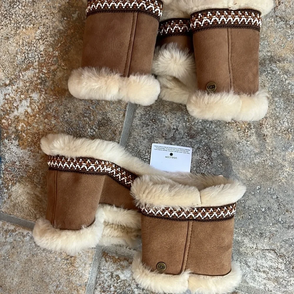 Ugg Tasman Shearling Headband  NWT